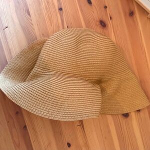 Old navy beach hat